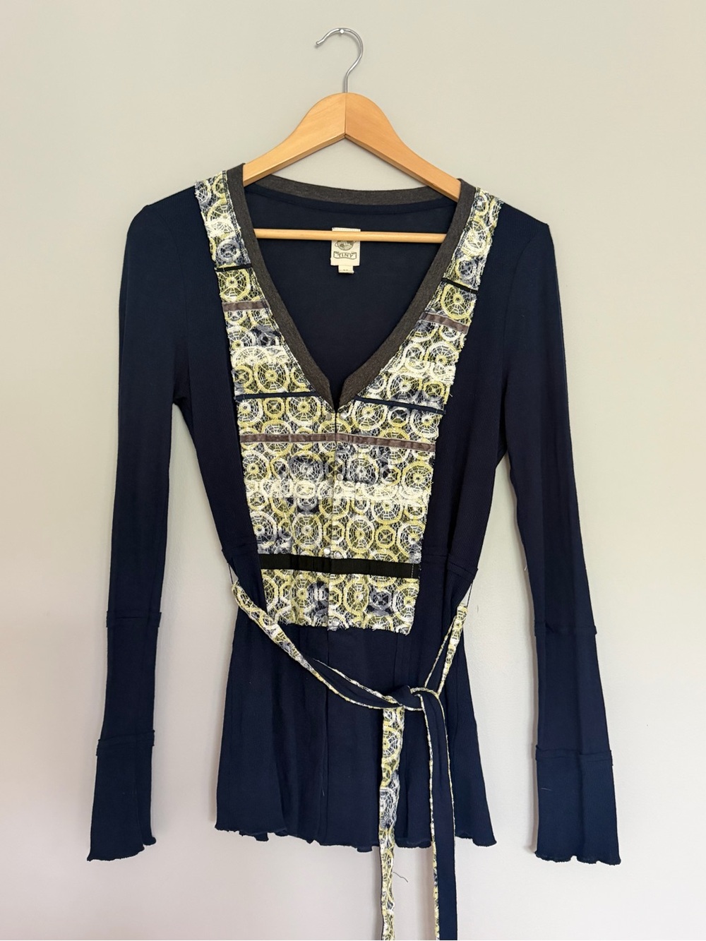 Tiny *Anthro Long-Sleeve V-Neck with Printed Bib and Tie